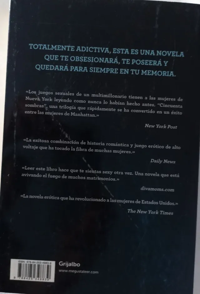 CINCUENTA SOMBRAS DE GREY