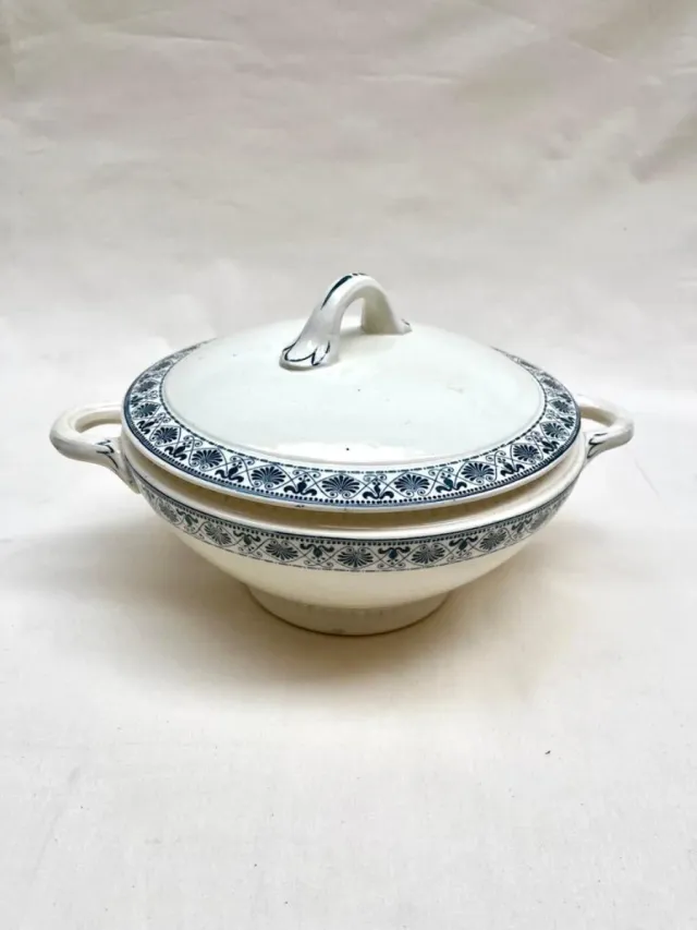 Sopera Terre de Fer azul y blanco