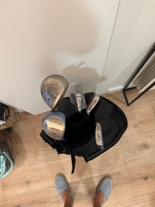 Set de golf mujer + Bolsa Wilson