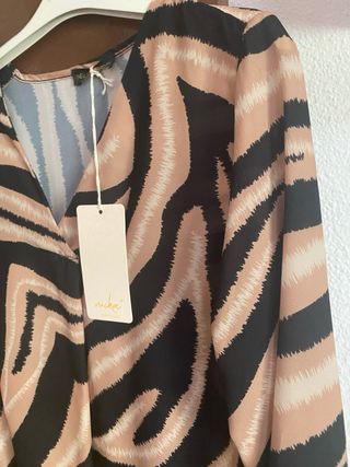 Blusa NUEVA Talla Única Animal Print