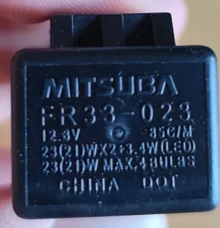 Relé intermitentes Honda CBF600