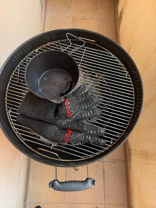 Barbacoa de carbón Weber Original Kettle + accesor