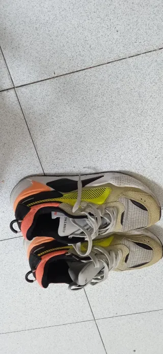 Zapatillas Puma Talla 42 Beige y Naranja