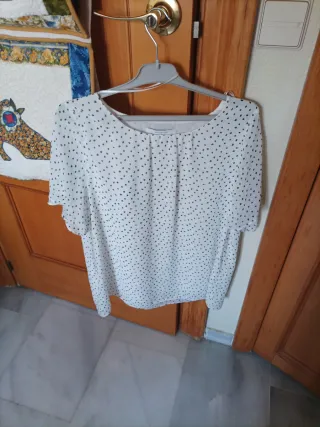Camisa elegante mujer lunares 