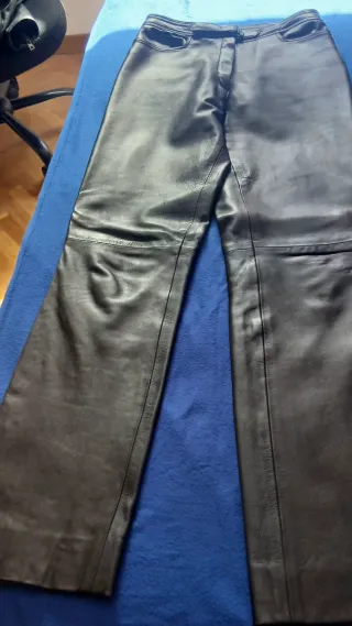 Pantalón de cuero auténtico negro