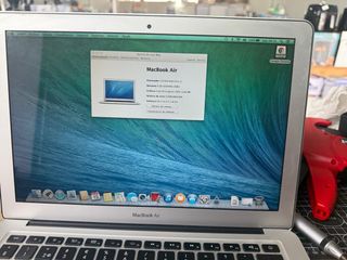 MacBook Air A1466 Plata