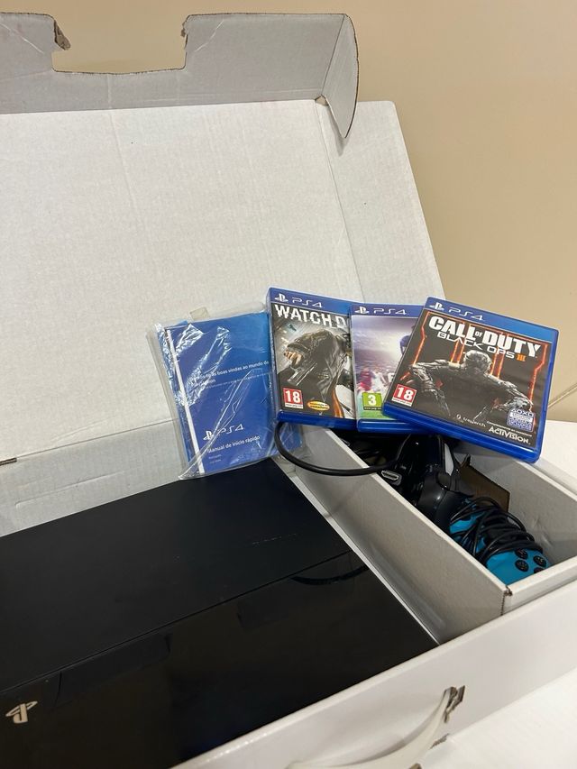 PS4 (PlayStation 4) + Juegos y Mando