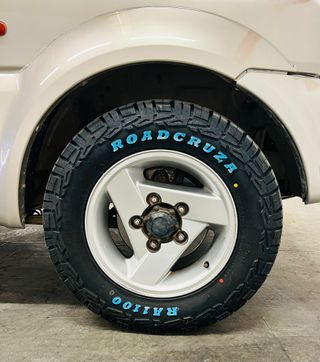 Suzuki Jimny 2004