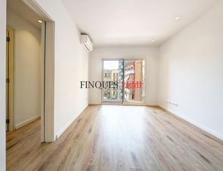 Piso en venta en La Dreta de l'Eixample en Barcelona