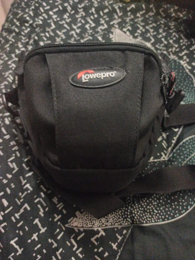 Cámara Canon EOS EF-S 18-55mm