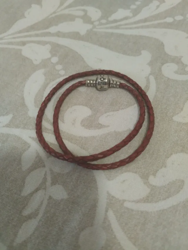Pulsera cuero trenzado Pandora roja