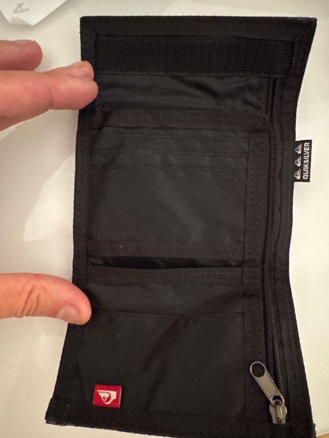 Cartera Quiksilver Negra nueva