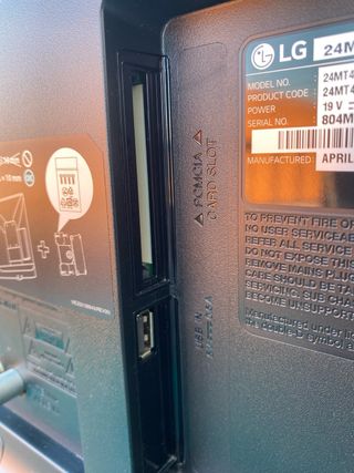 Televisión LG Negra 24 pulgadas 24MT49S