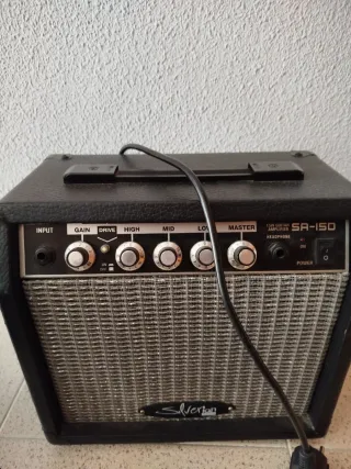 Guitarra Eléctrica Fender Squier Stratocaster