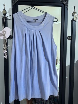 Camiseta Emaic Azul Talla XL
Tengo dos iguales .