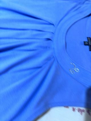 Camiseta Emaic Azul Talla XL
Tengo dos iguales .