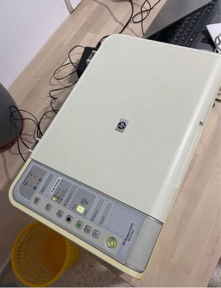 Impresora HP Deskjet F4272 Multifunción