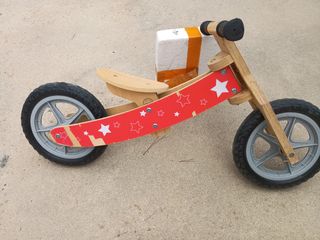 Bicicleta de madera para niños