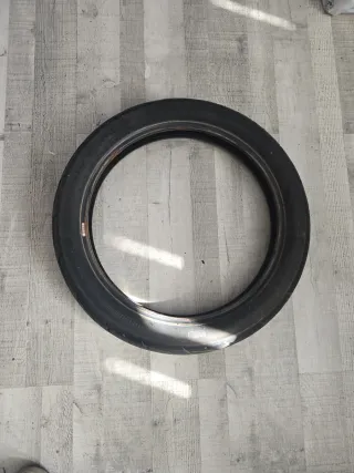 Neumático 100/90-B19 USADO
MICHELIN