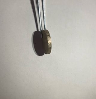 Moneda One Pound 1983 con Error cuñacion