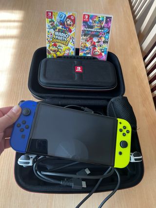 Nintendo Switch OLED