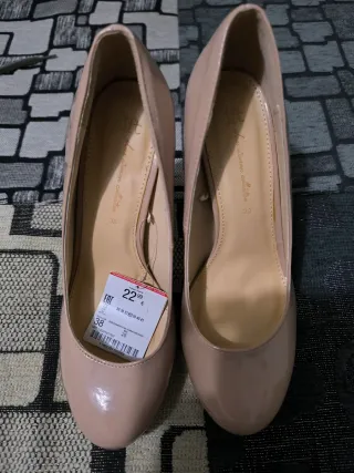 Zapatos de tacón nude talla 38