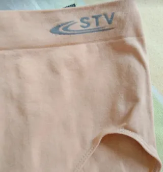 3 Bragas STV Talla SG Beige cintura alta.