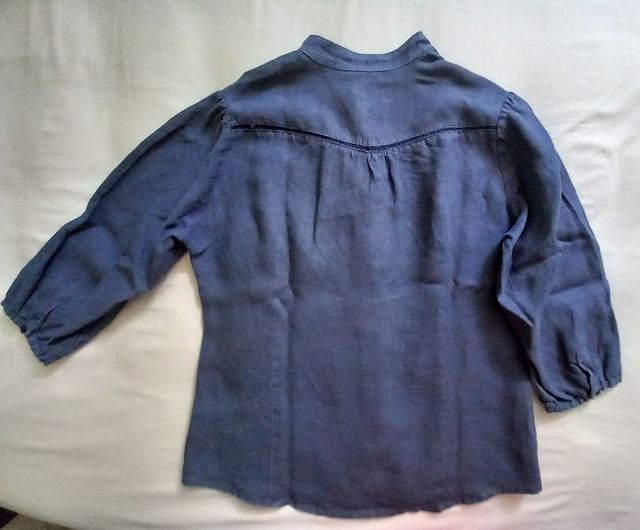 Camisa de lino azul