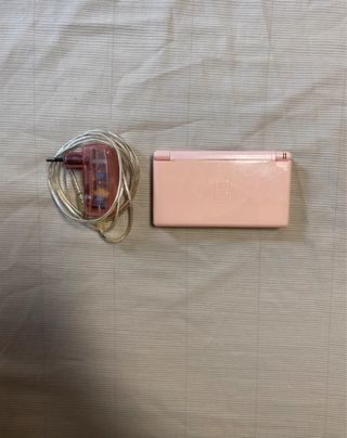 Nintendo DS Lite Rosa + Cargador