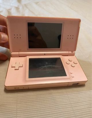 Nintendo DS Lite Rosa + Cargador