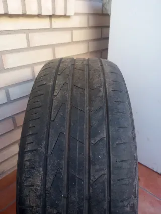 Neumáticos 205/55/16