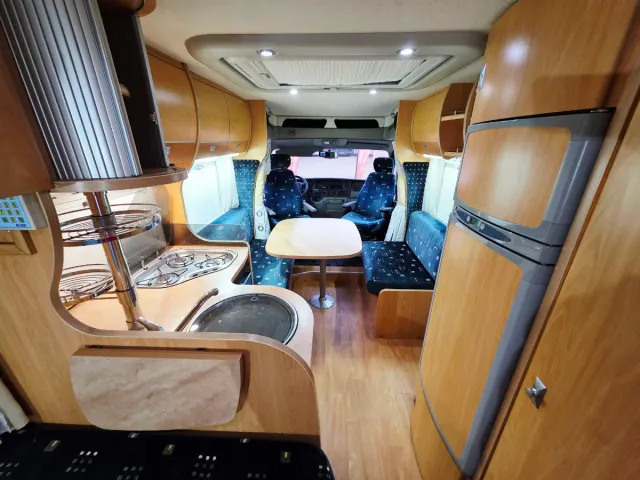 Renault CHALLENGER EDEN 310-Aire/Toldo/Placa/Nevera 150L 2006