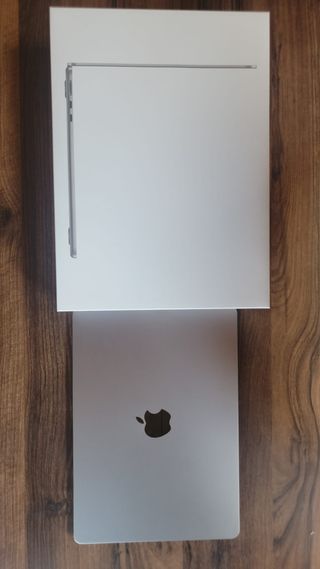 MacBook Air M3 16GB RAM 256GB SSD Gris