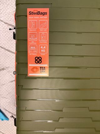 Maleta Grande StiviBags 4.4L Nueva a estrenar