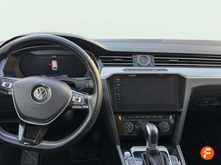 Volkswagen Passat GTE 1.4 TSI 115kW (156CV) DSG Variant