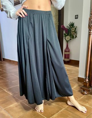 Falda flamenca negra