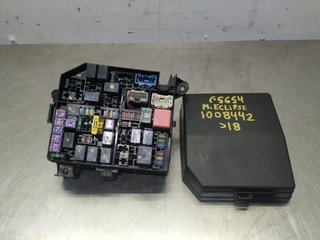 CAJA RELES / FUSIBLES MITSUBISHI ECLIPSE CROSS (G