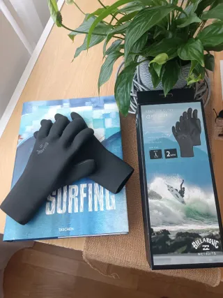 Guantes surf Billabong 2MM T-L NUEVOS