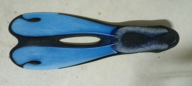 Aletas de buceo Tribord Kit 500 .