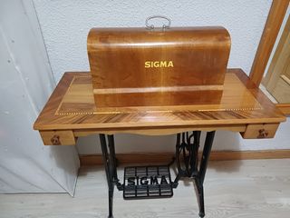 Máquina de coser antigua Sigma
