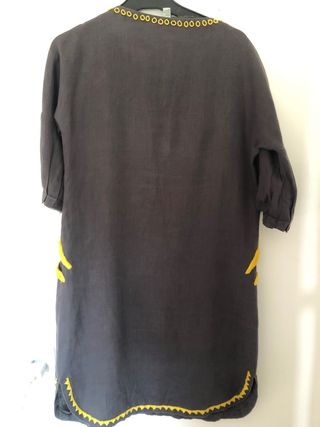 Vestido lino bordado pavo real amarillo