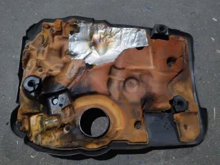 Tapa motor Renault 1.9L Laguna