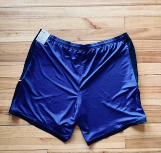 Pantalón corto Nike azul