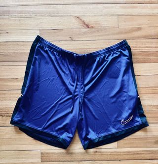 Pantalón corto Nike azul
