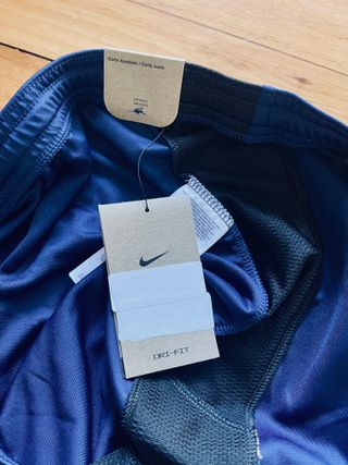 Pantalón corto Nike azul