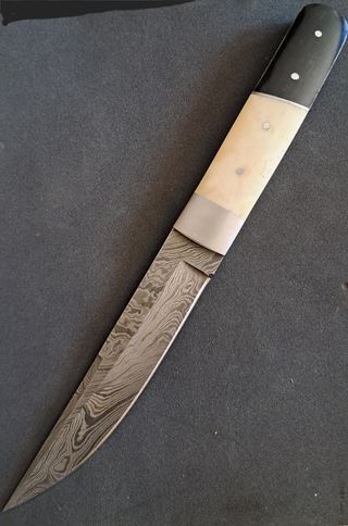 2 coltelli da caccia artigianali, collezione