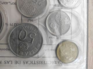 Colección de monedas España Mundial 82