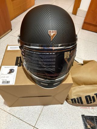 CASCO XL   ROADSTER DE CARBONO BY CITY