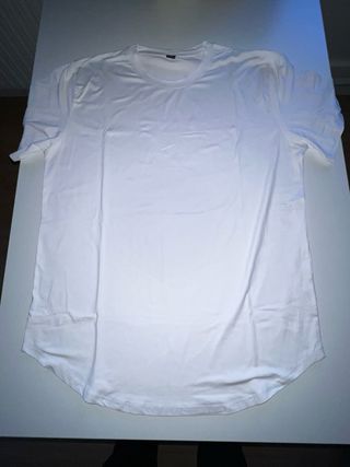 Camiseta blanca básica