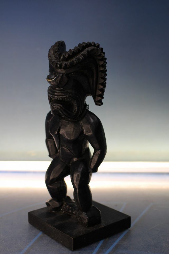 Talla en madera, dios de la guerra. Hawaii. Ku, Tangaro, Ku-Kaili-Moku.